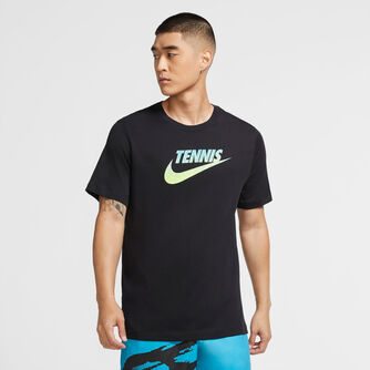 Nkct Graphic Tennisshirt schwarz · Herren » Nike® | INTERSPORT